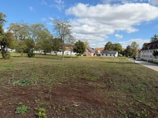 Sangerhausen, noch sind vollerschlossene Baugrundstücke mit 510- 1100m² verfügbar!