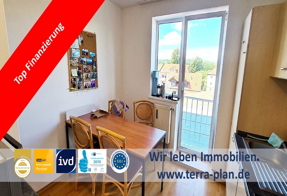 INVESTOREN AUFGEPASST!
GEPFLEGTE 4 -ZIMMERWOHNUNG MIT DACHTERRASSE
IN ZENTRALER LAGE VON PASSAU