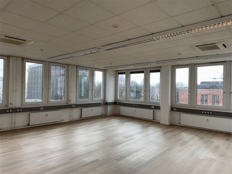 Büro auf dem alten Gewerbehof von Borsig zu mieten