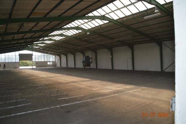 Industriehalle 1.100m² in Fröndenberg zu vermieten