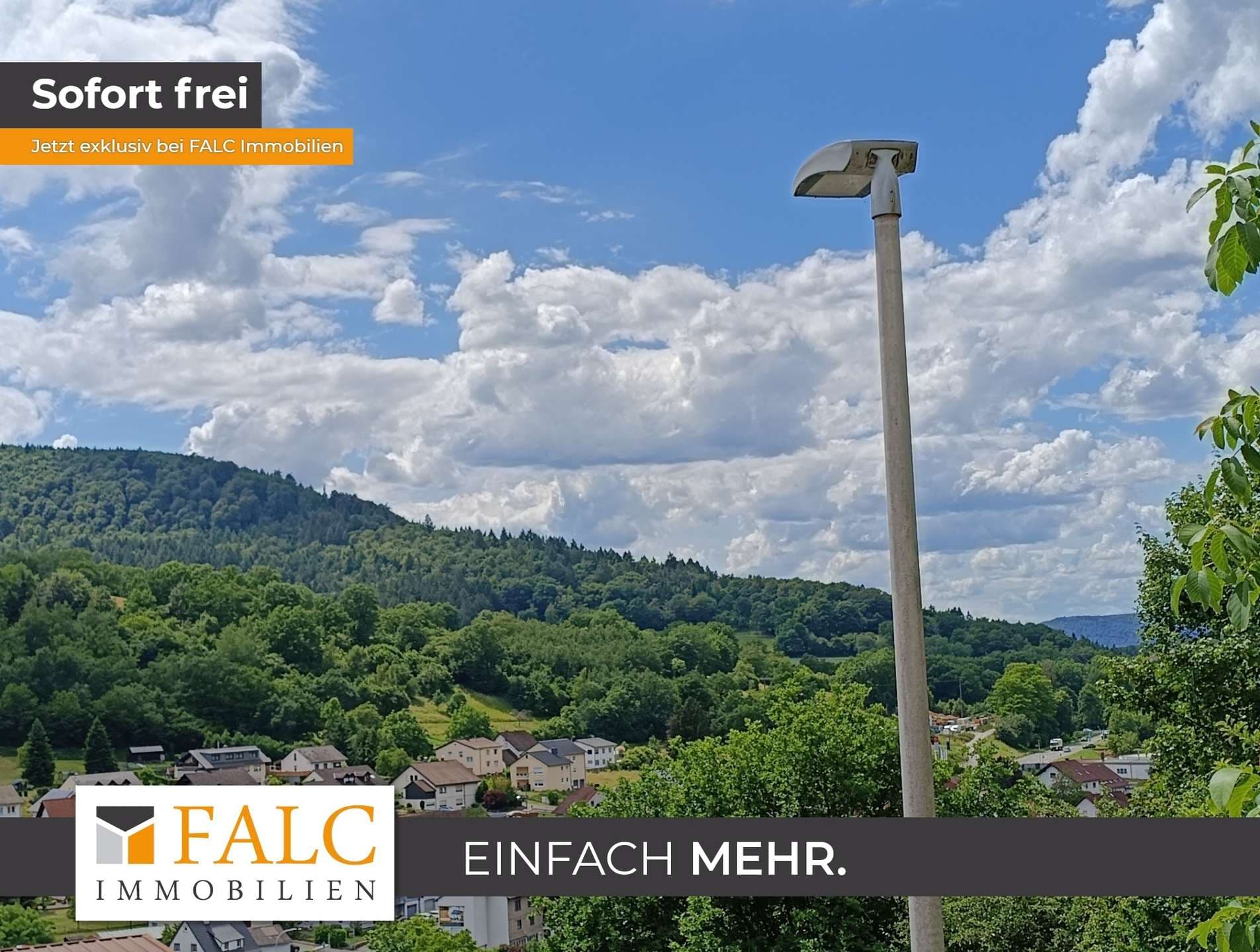 --Einfamilienhaus mit Einliegerwohnung für die große Familie - - mit super Fernsicht--