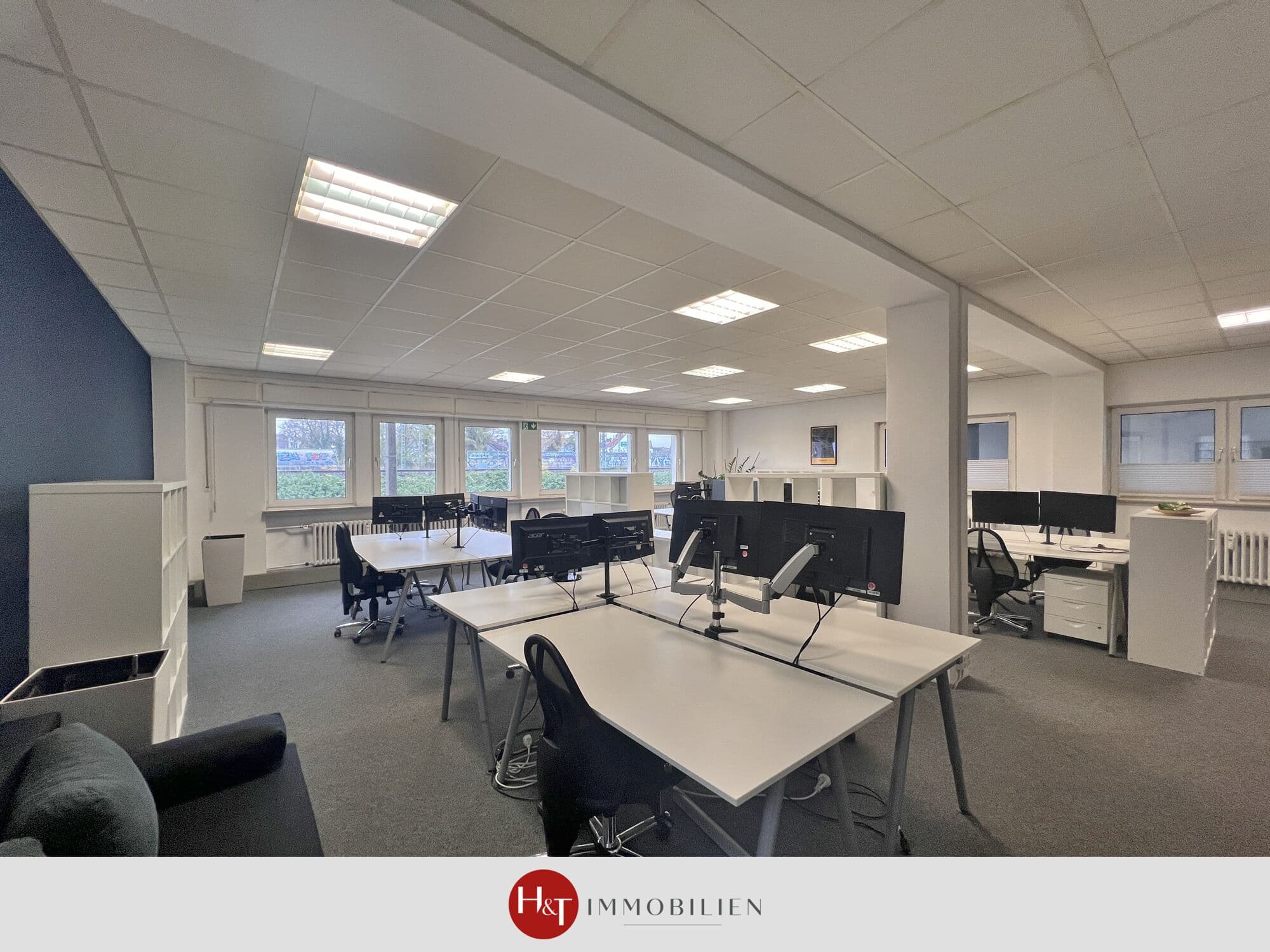 Büro mit Kellerlager und Stellplätzen direkt an der B6!