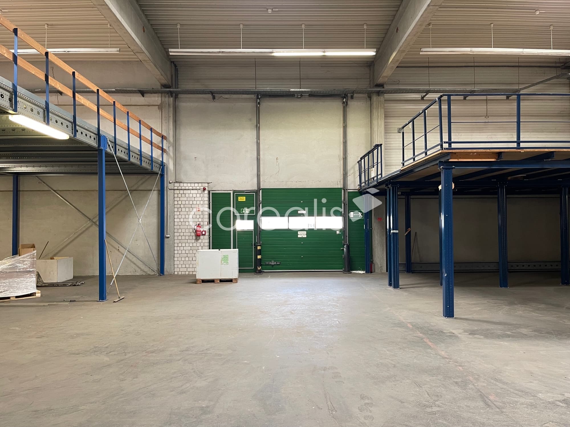 Krefeld | ca. 1.110 m² Lagerfläche | 2 Rampen | ebenerdig