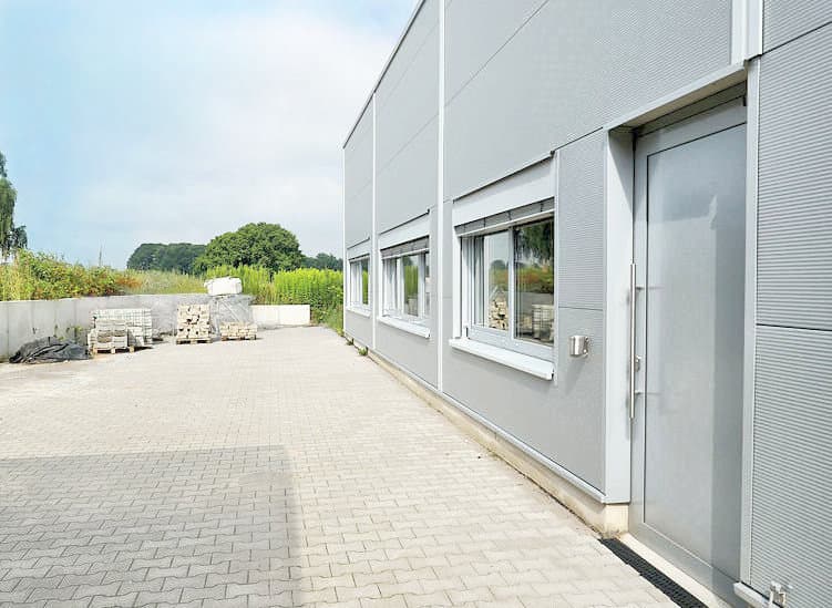 Moderne Lager-, Produktions- und Büroflächen - teilbar!