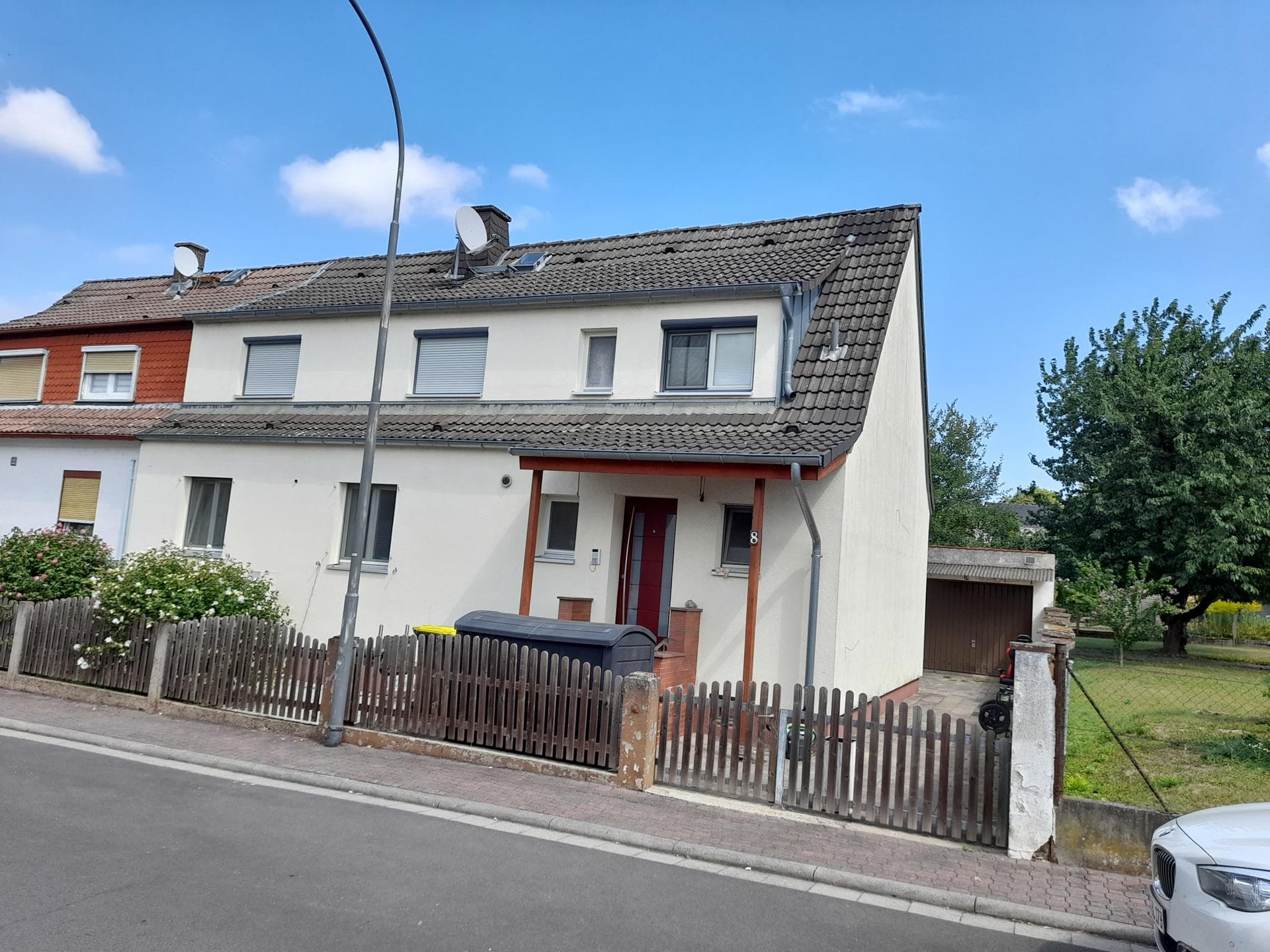 Modernisierte DHH mit großem Wintergarten OT Ilbenstadt