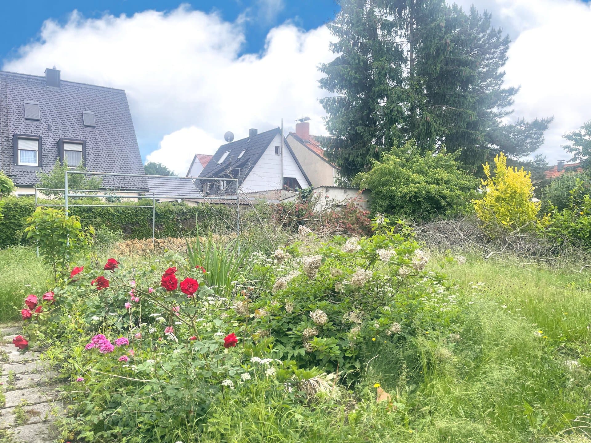 AIGNER - Voll erschlossenes Baugrundstück in familienfreundlicher Umgebung
