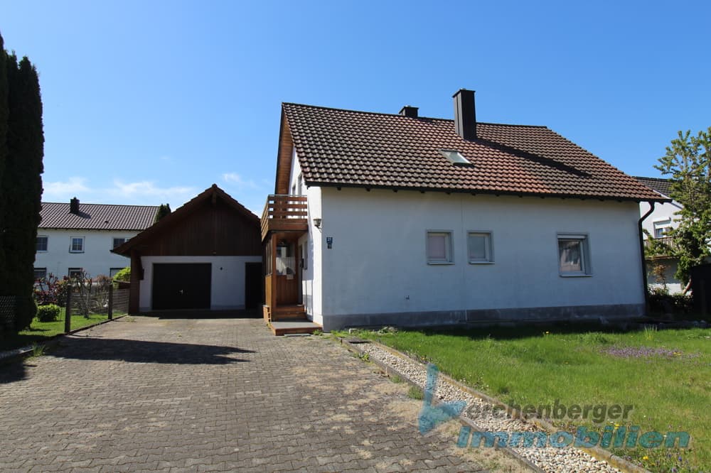 ***Charmantes Einfamilienhaus in Wallerfing***