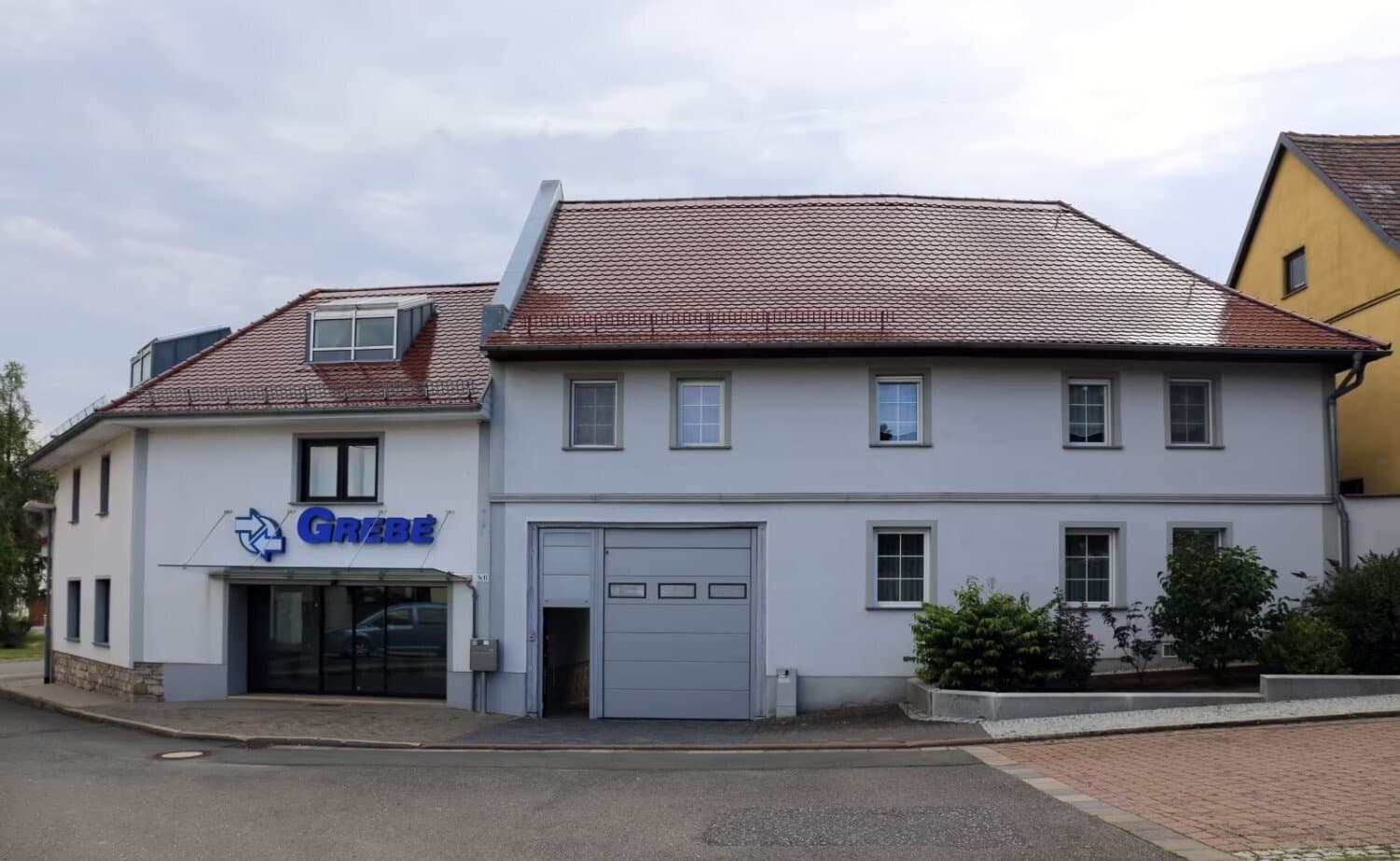Pfiffelbach, Wohn-u.Geschäftshaus + Nebengeb.
