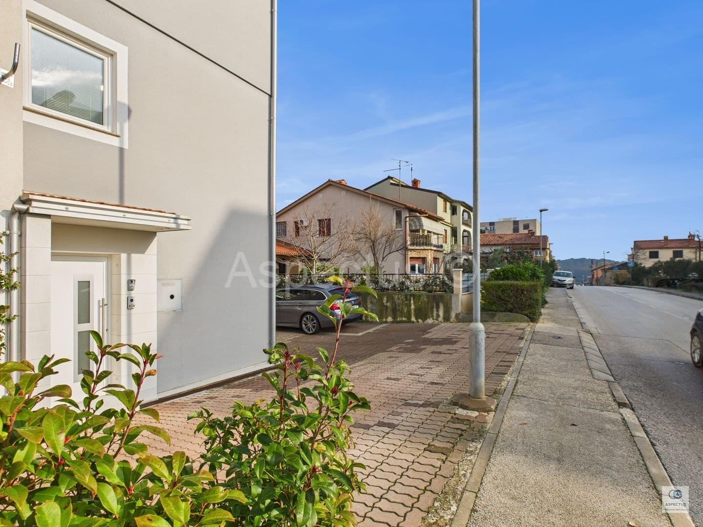 Dreizimmerwohnung in Pula, möbliert, bezugsfertig, Pula, Kaštanjer