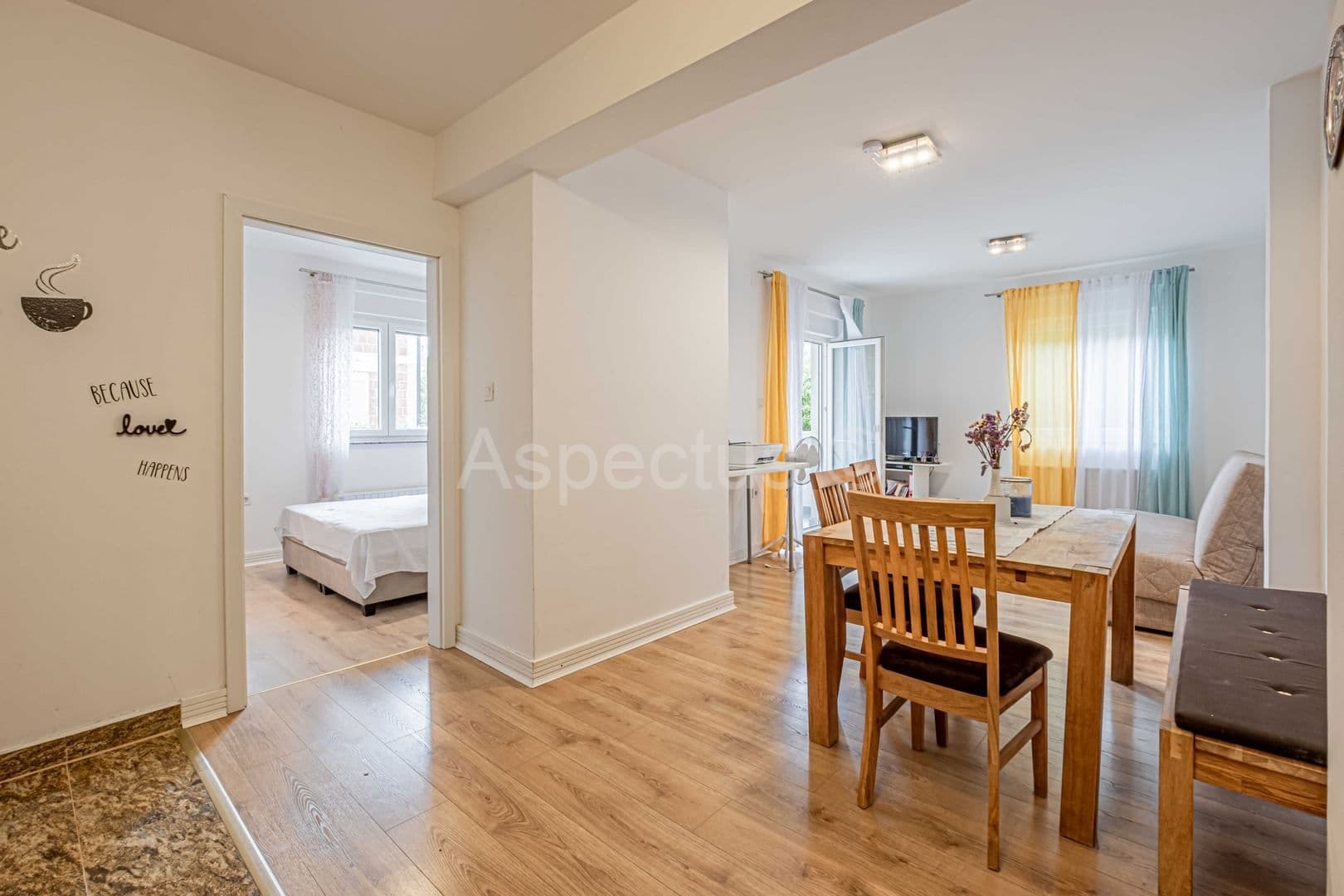 Erdgeschosswohnung - Zweizimmerwohnung, möbliert und bezugsfertig, Fažana, Valbandon