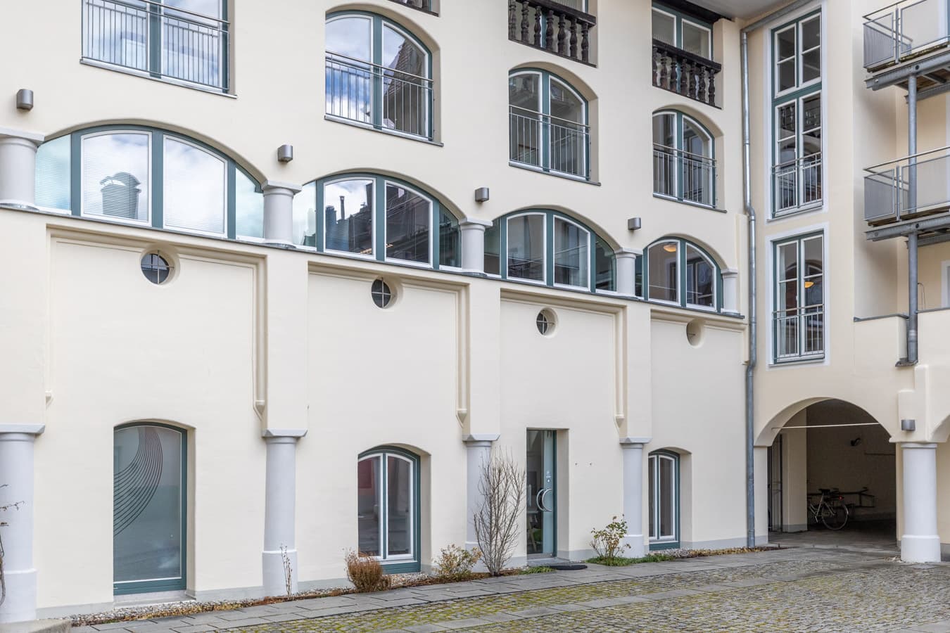Historisches Ambiente trifft flexible Nutzung – 105 m² im Färberhof Landsberg