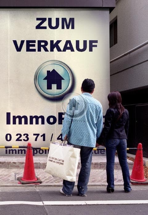 !!! ImmoPoint !!! BÜRO/PRAXIS/Ladenlokal in 1 A Lage - Große Schaufenster - inkl. Parkplätze !!!