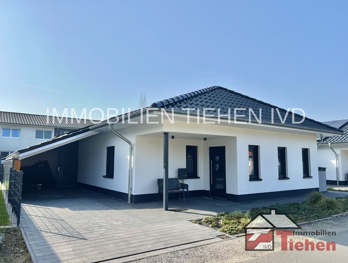Projektierter Neubau Bungalow für komfortables Wohnen auf einer Ebene im KfW 40 Standard