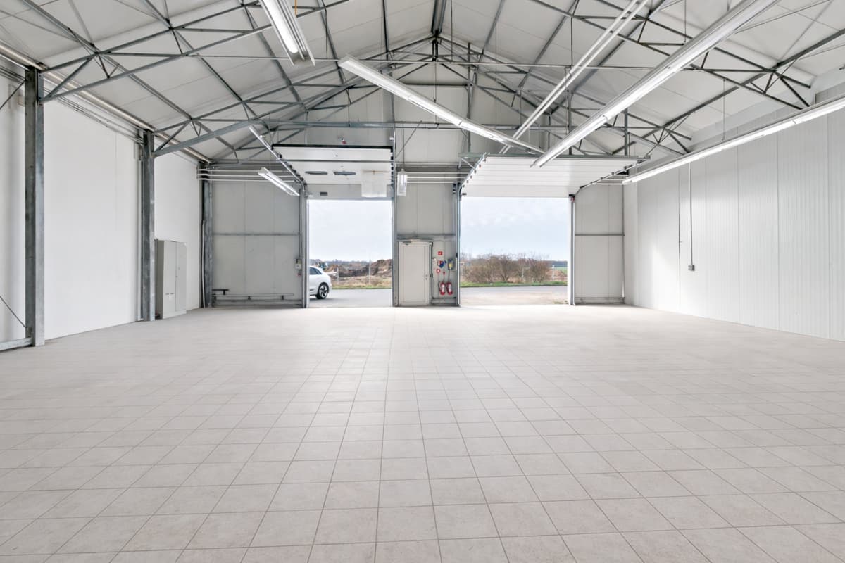 Lager-/Logistikfläche mit Büroanteil in Halle (Saale) – Tornau