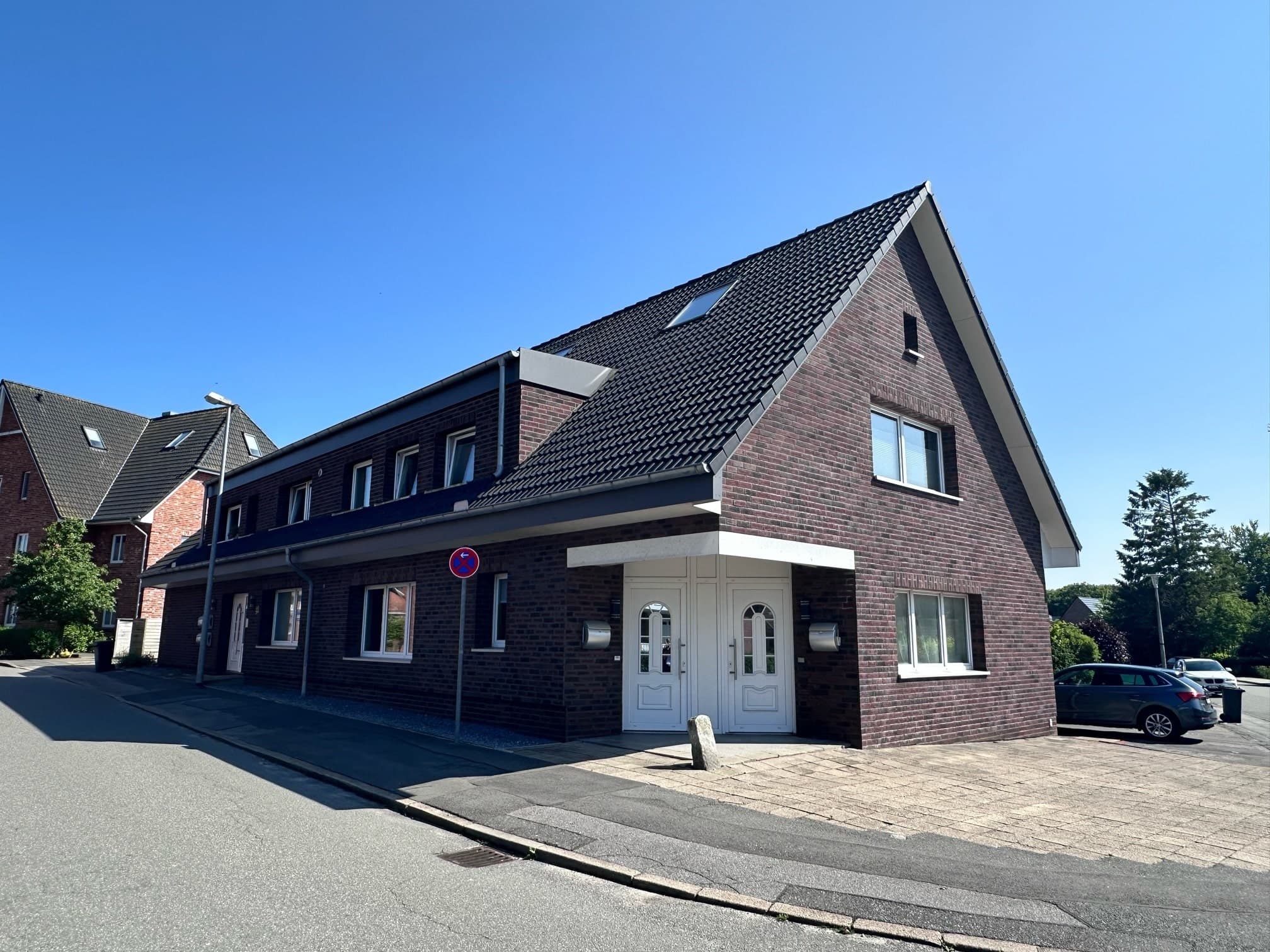 Saniertes Wohnhaus - neue Heizung & Solarthermie – 6 Einheiten als sicheres Investment in Niebüll