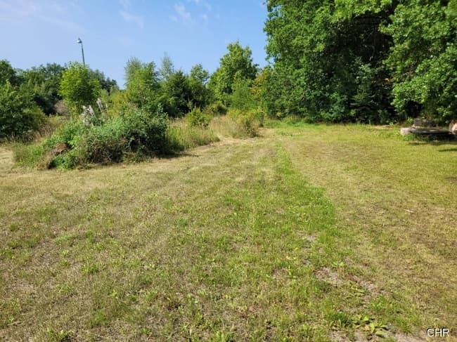 Ebenerdiges Grundstück, ideal geeignet als Lagerplatz für Holz - Mietkauf möglich -