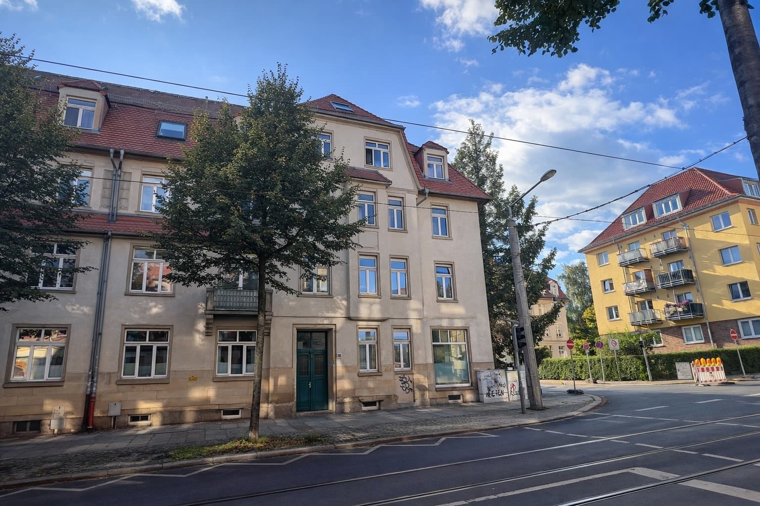 WG-Zimmer, voll möbliert