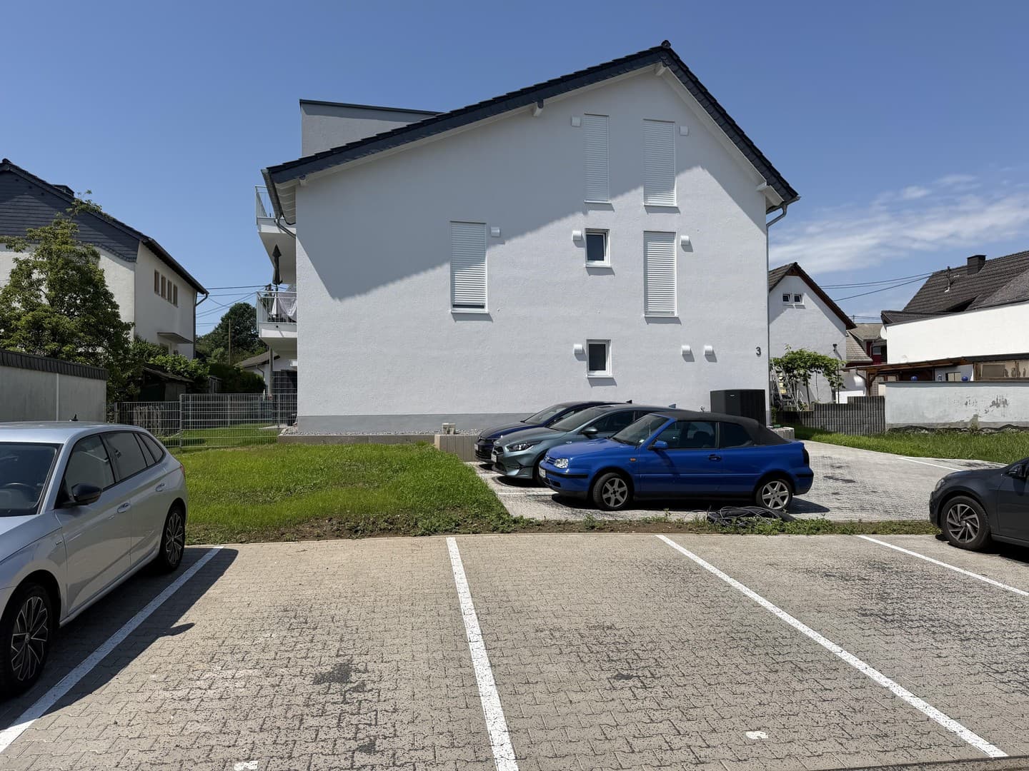 Top Neubau: 3-4 Zimmer mit geringen Nebenkosten (KFW55 Gebäude)