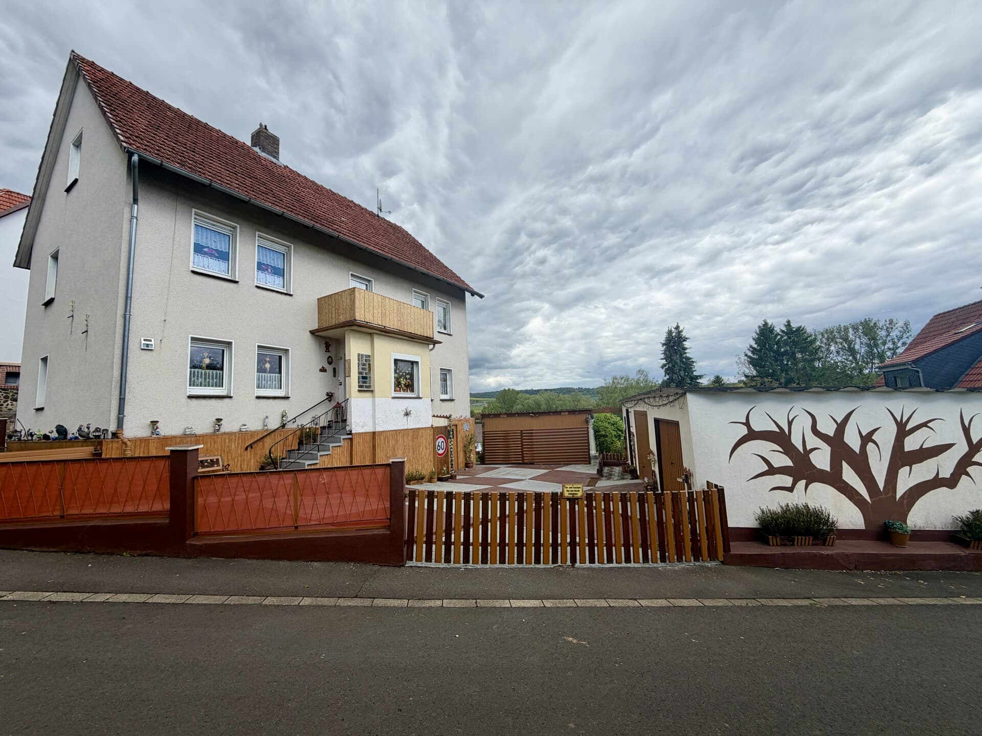Großzügiges Einfamilienhaus in Homberg STT!