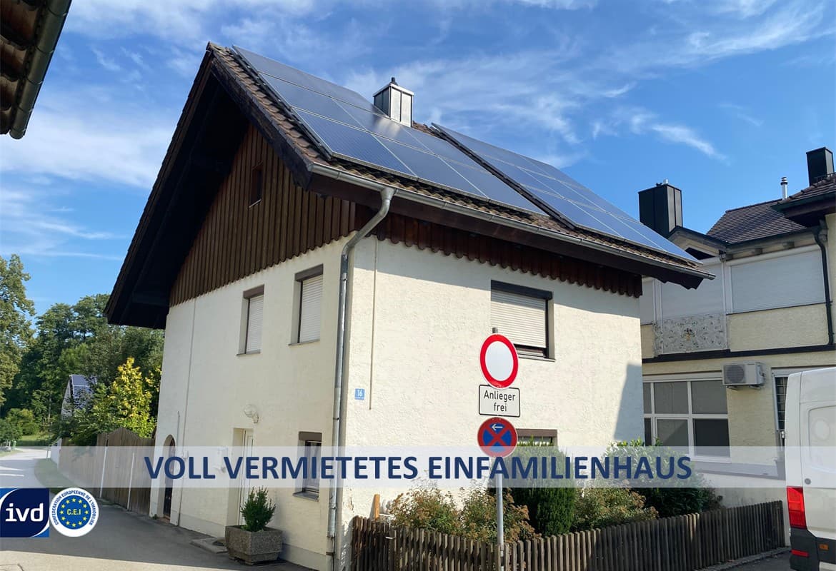 NEUER PREIS! SELTENE GELEGENHEIT:
VOLL VERMIETETES EINFAMILIENHAUS