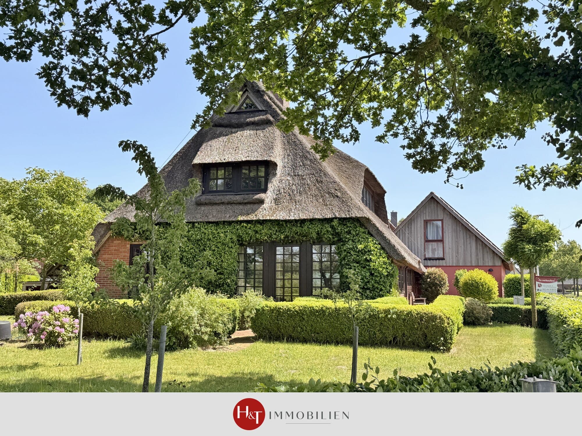 Traumlage – Reet-Anwesen mit historischem Charme und Wohnkomfort!