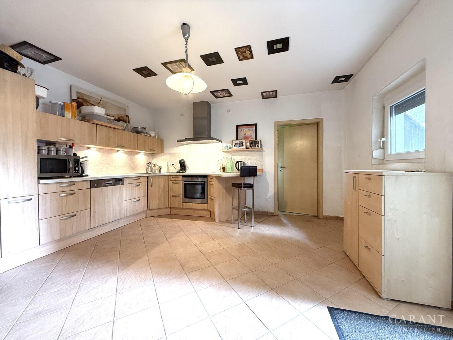 Viel Platz, gute Lage, große Möglichkeiten - 3-Zimmer-Wohnung in Erdweg