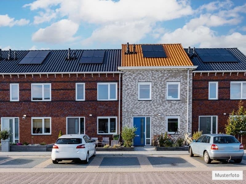 Reihenmittelhaus in 93092 Barbing, Sonnenstr.
