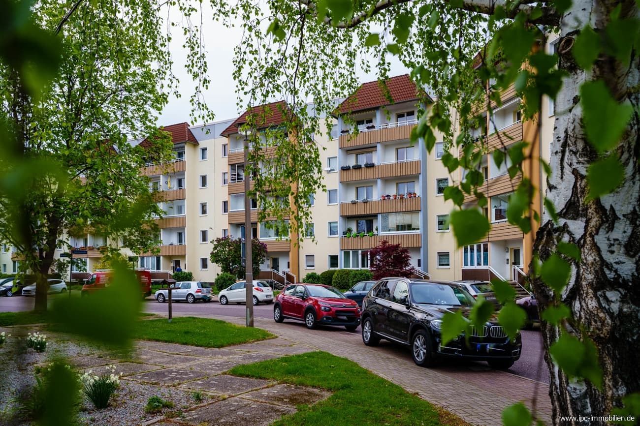 Einziehen und Wohlfühlen - Tolle 3 Zi. Wohnung mit Balkon.