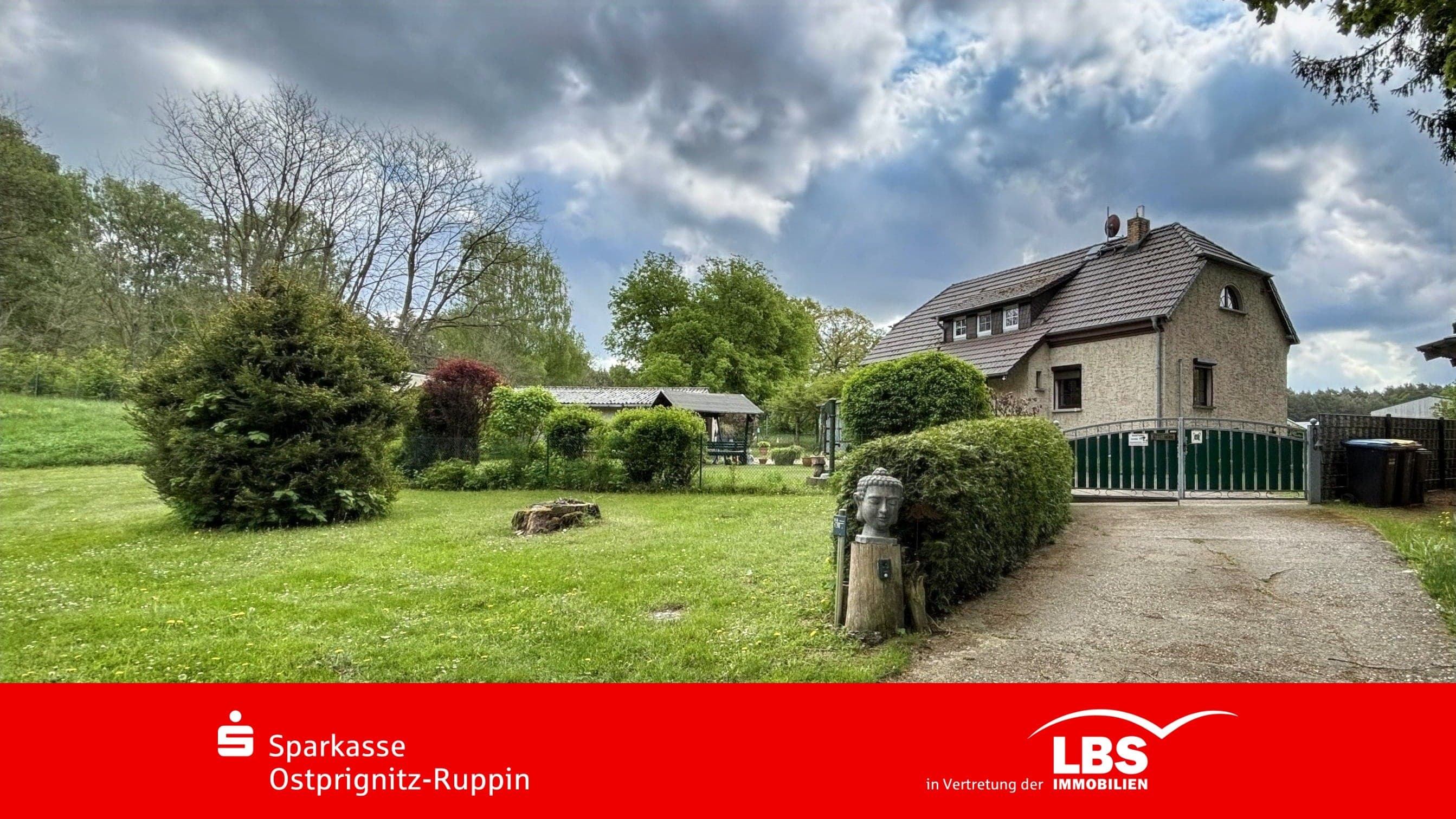 großzügiges Haus direkt am Rhin