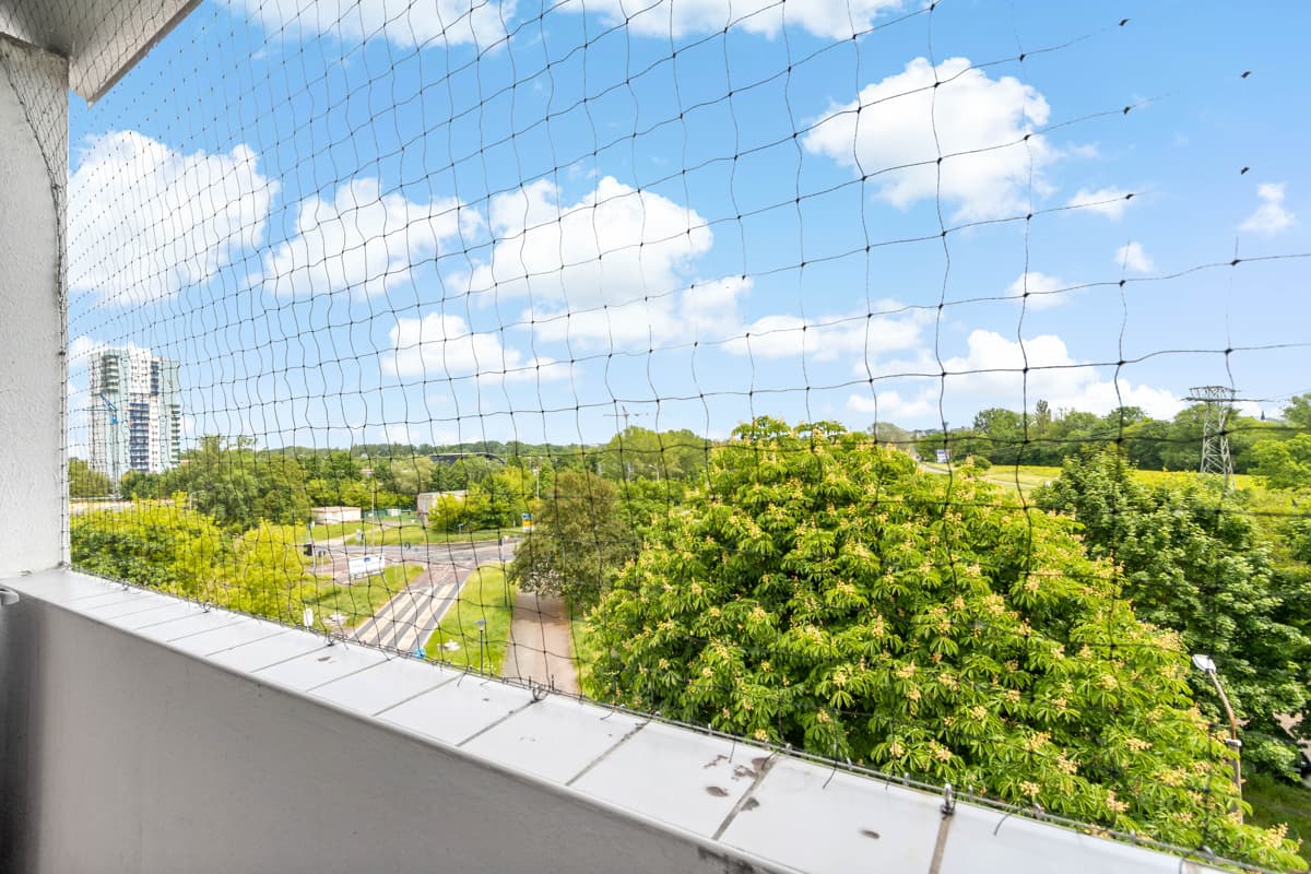 Dachgeschoss Wohnung mit Fahrstuhl und freiem Blick auf die Rennbahn in Ha-Neu!