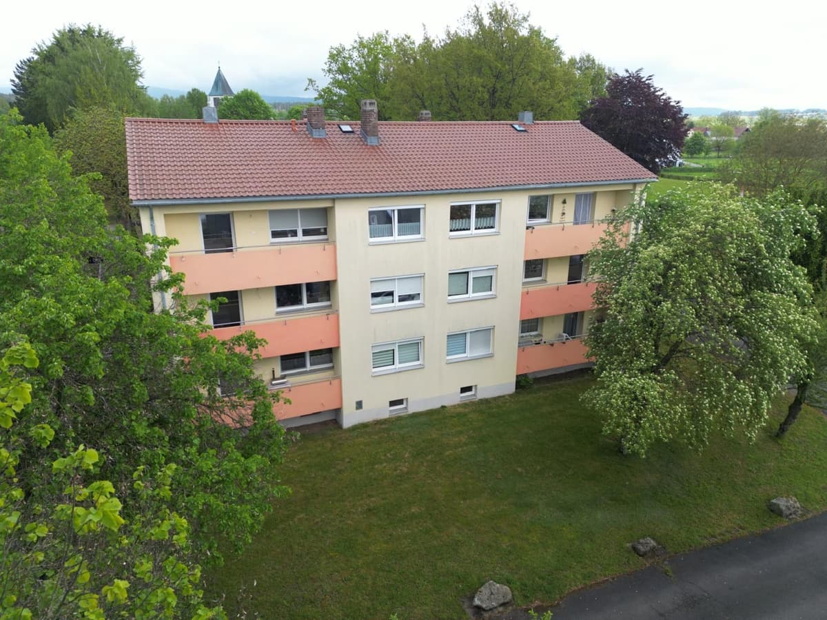 Eigentumswohnung in sanierter Wohnanlage! 3-Zimmer Wohnung mit Balkon und Garagenstellplatz