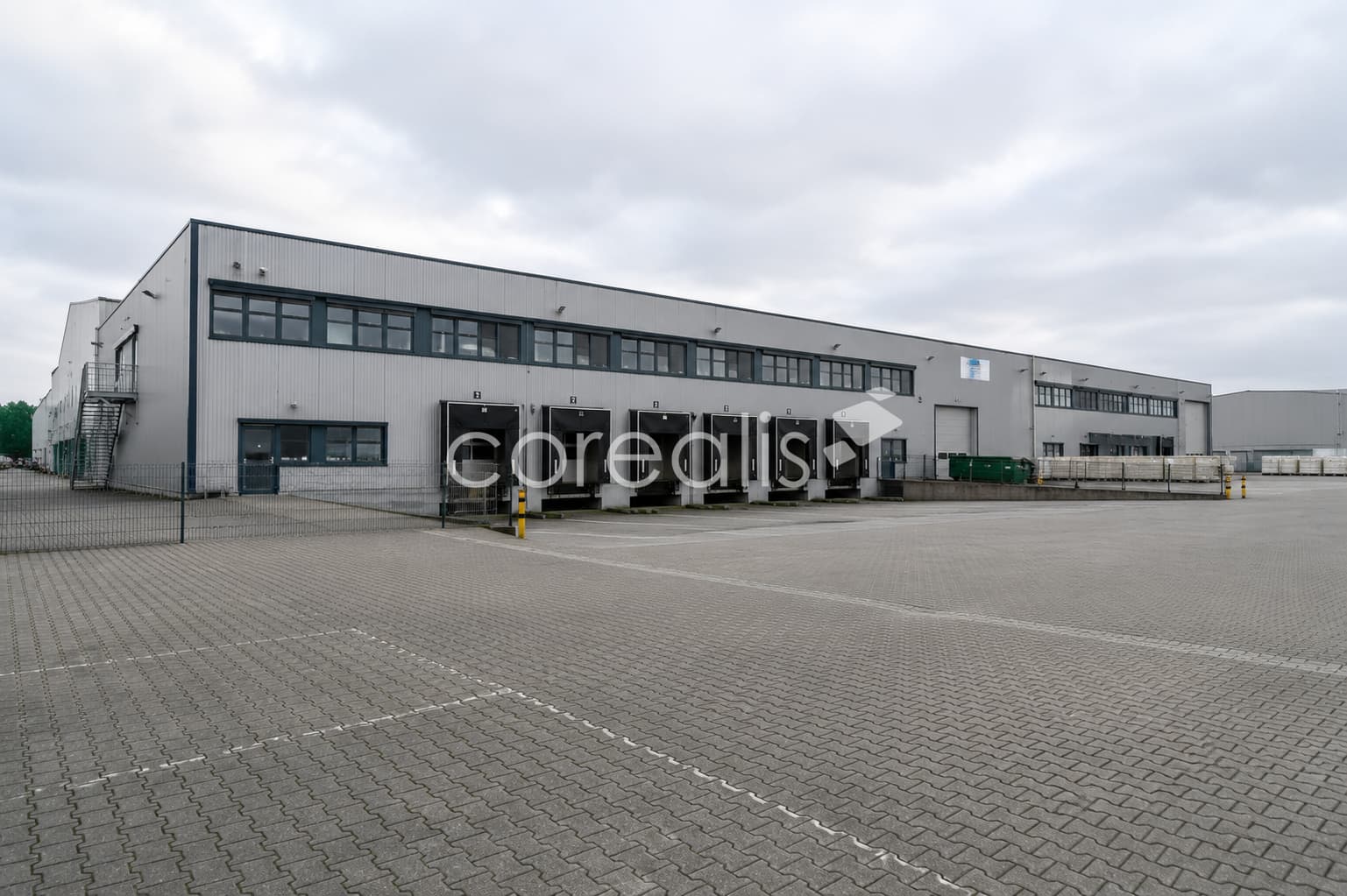 Batterielager | Rampen | ebenerdige Tore | Sprinkler | 12m UKB
