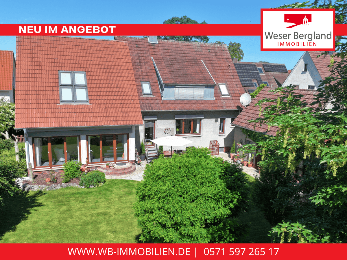 Großzügiges Wohnhaus mit Charme in idyllischer Lage