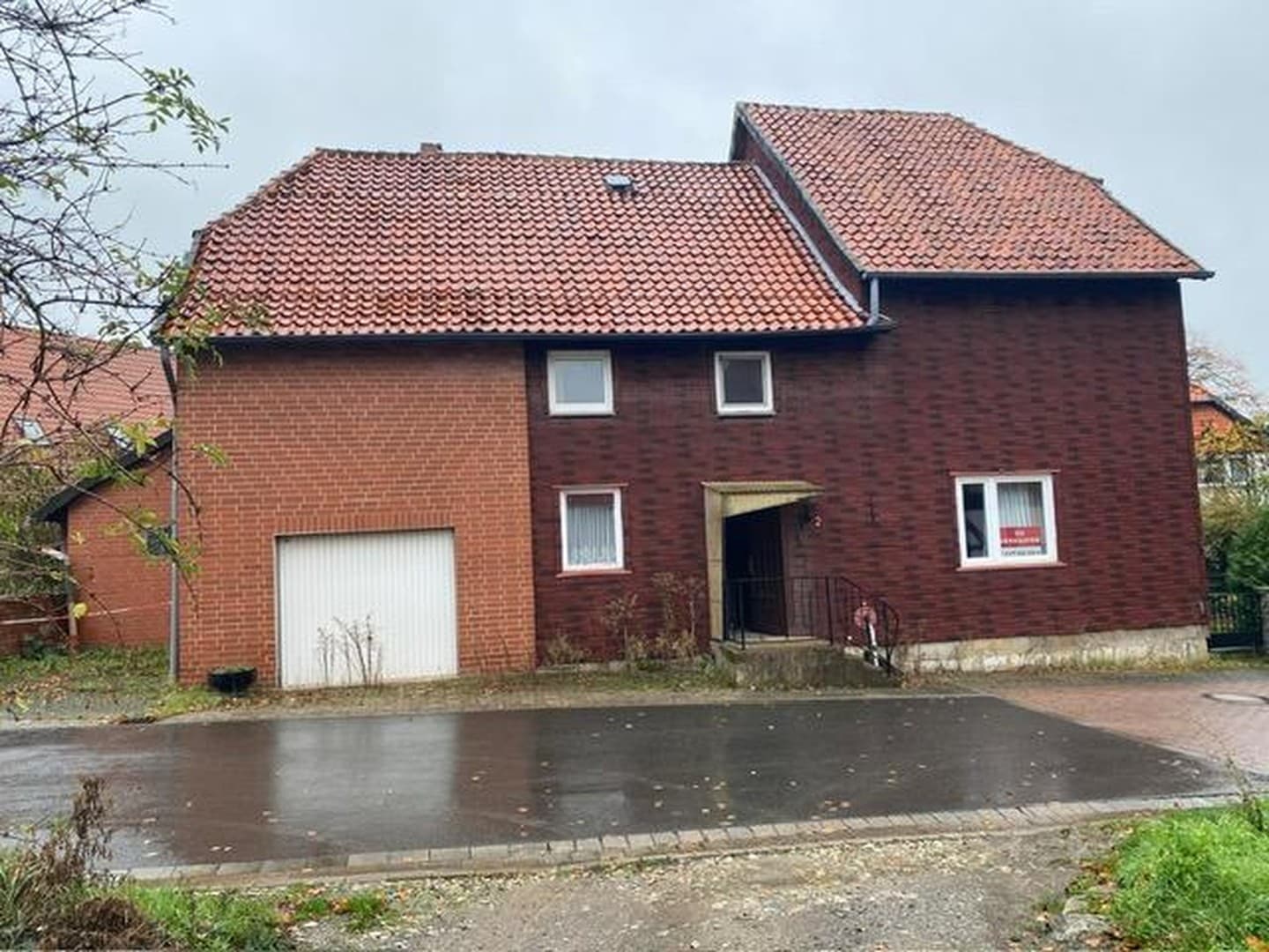 Sarstedt-Hotteln, Haus für große Familie; leerstehend, Handwerkerhaus
