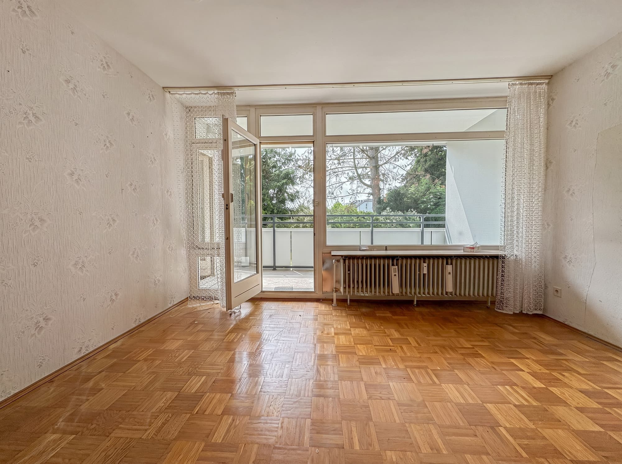 Vier bis Fünf Zimmer mit XL-Loggia