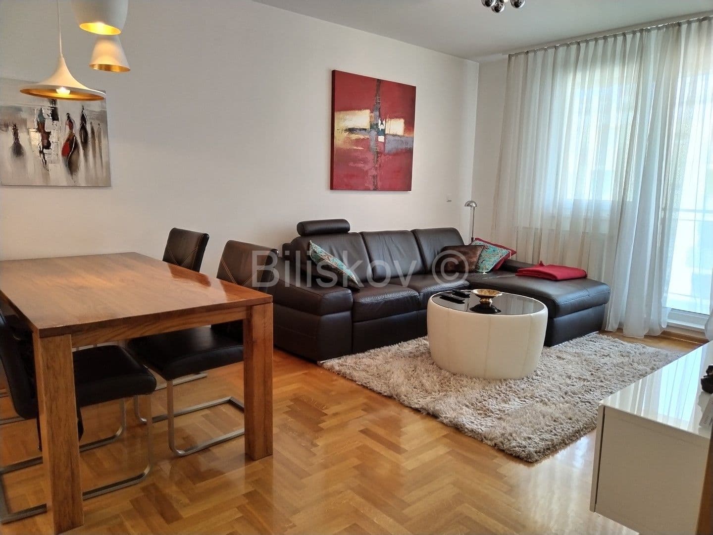 Zu vermieten, Trnje, 2-Zimmer-Wohnung, Garage, Loggia