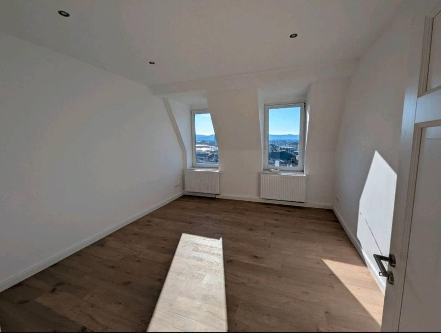 Kernsanierte 2,5 Zimmer Altbauwohnung in Grombühl