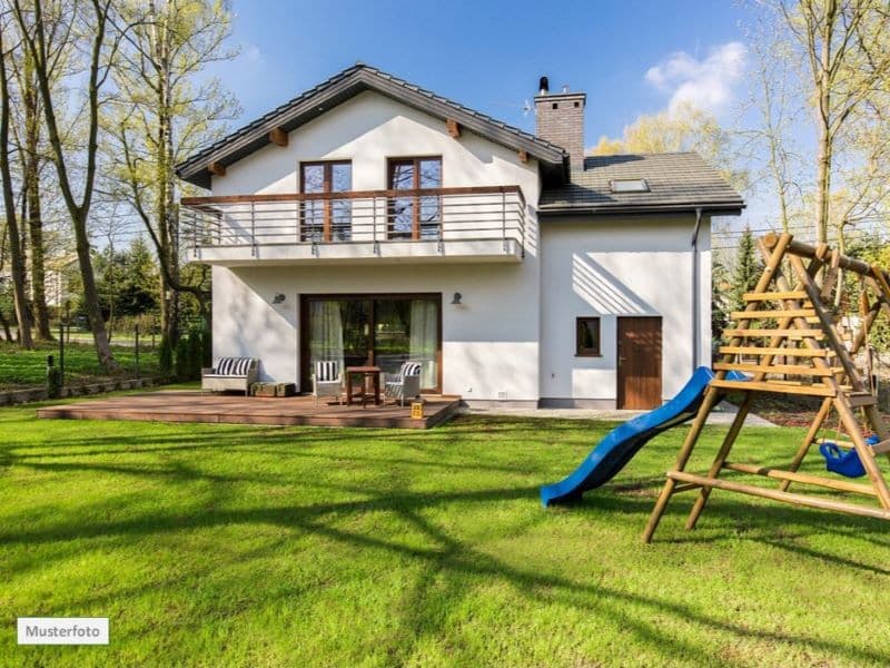 Haus in 54689 Olmscheid, Hauptstr.