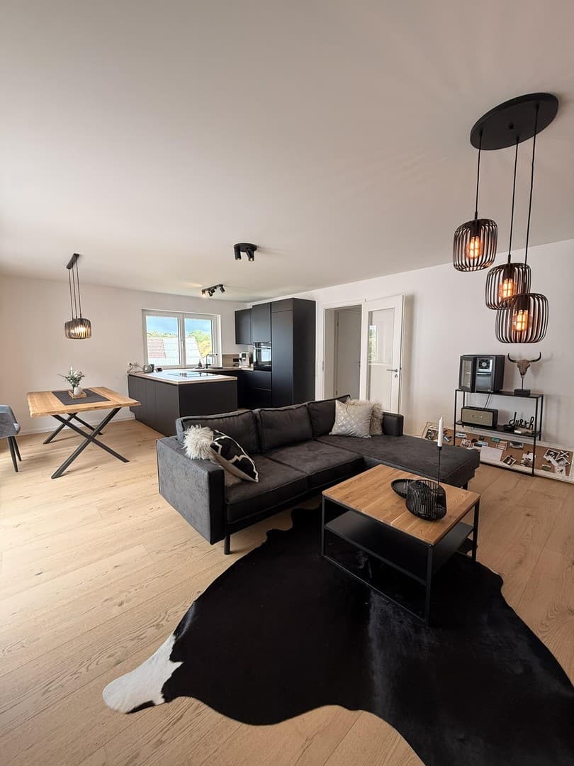 Moderne 3-Zimmer-Neubauwohnung mit sonnigem Südbalkon