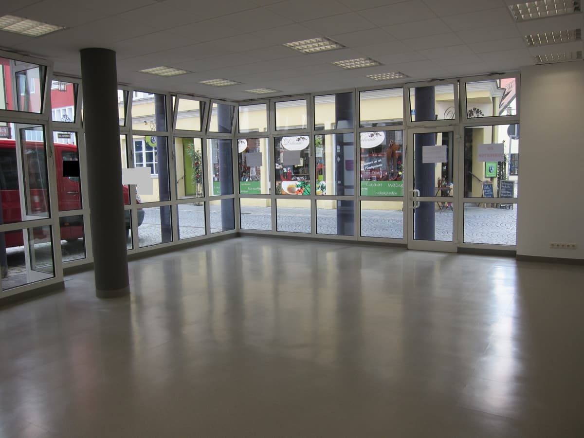 Ansprechende Büro- oder Ladenfläche in zentraler Lage von Weiden zu vermieten