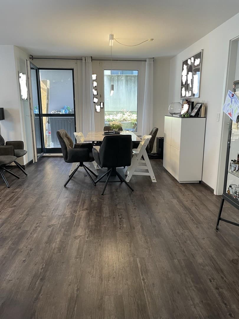 Viel Freiraum in Backnang: 4-Zimmer-Wohnung mit Terrasse (provisionsfrei)
