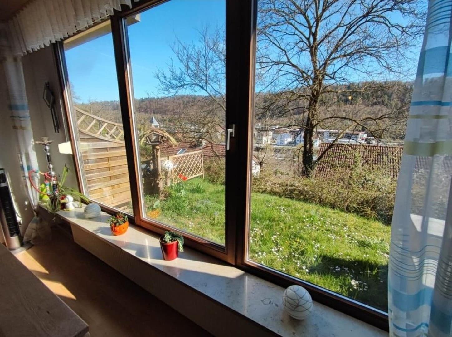 Sonnige, gepflegte 3,5 Zimmer EG-Wohnung 90m² +ca.20m² Terrasse
