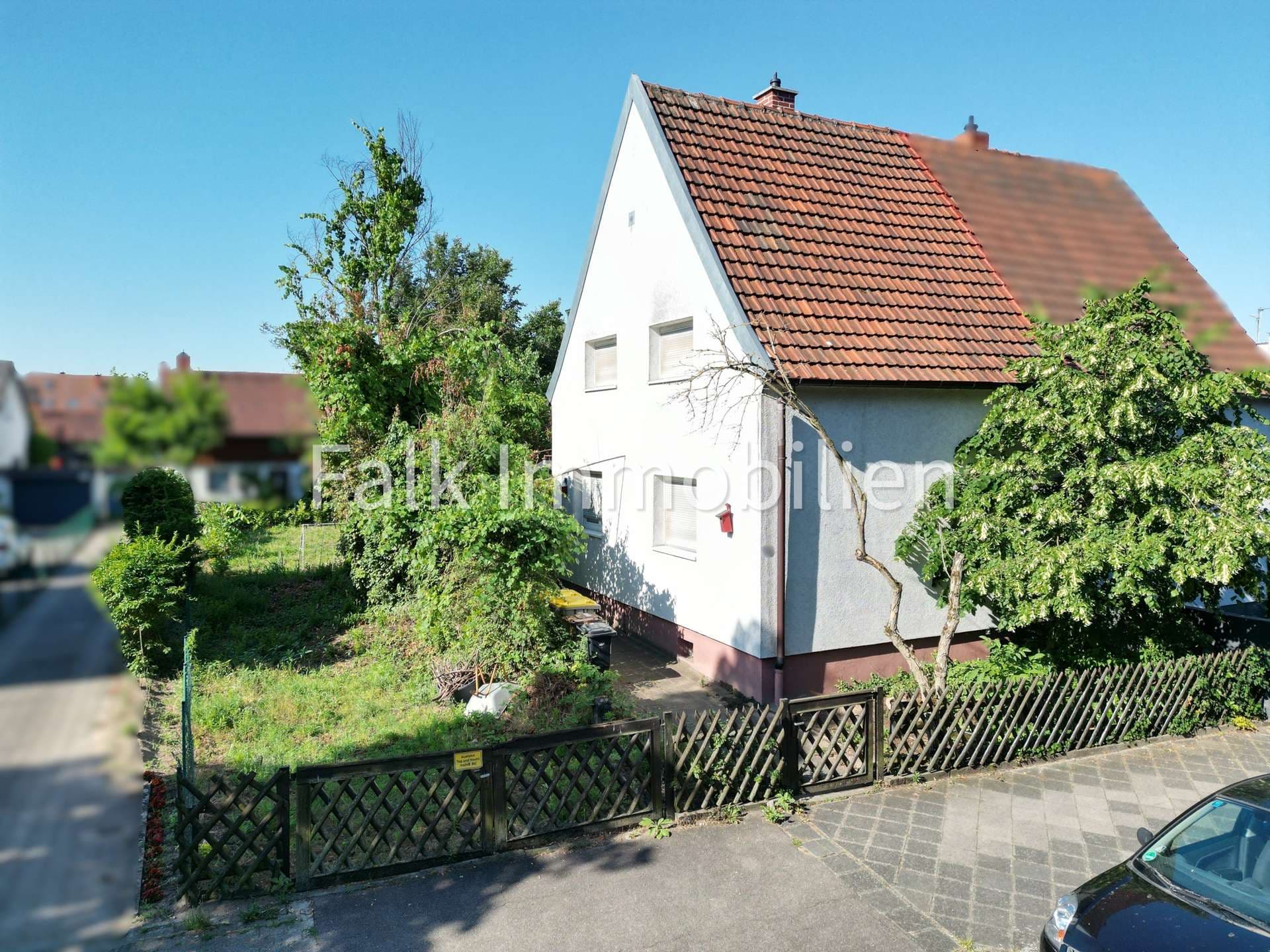 ***Tradition trifft Gestaltungsspielraum! Siedlungsdoppelhaushälfte in Mannheim-Rheinau-Süd***