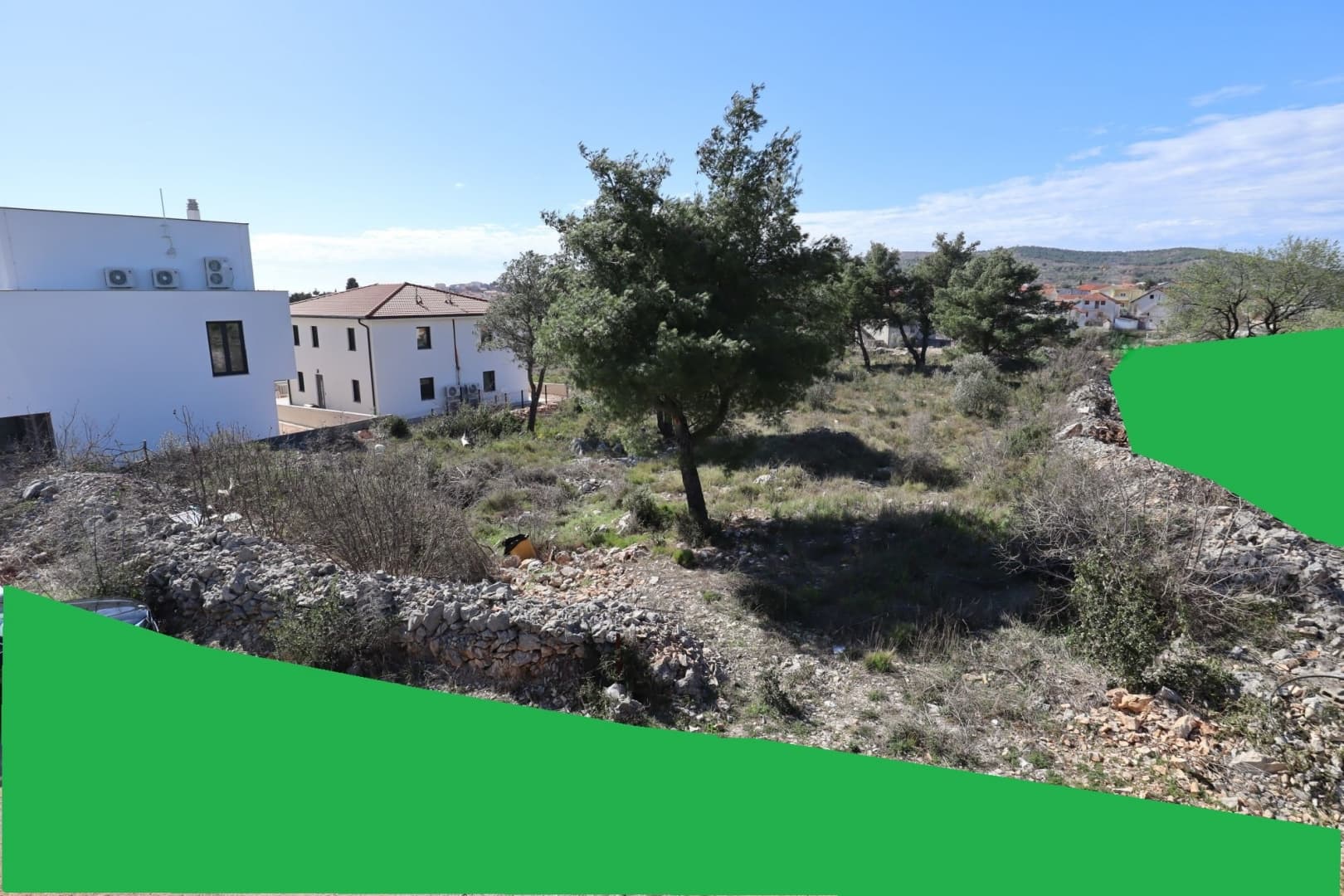 Baugrundstück, Vodice, 550 m vom Stadtzentrum entfernt