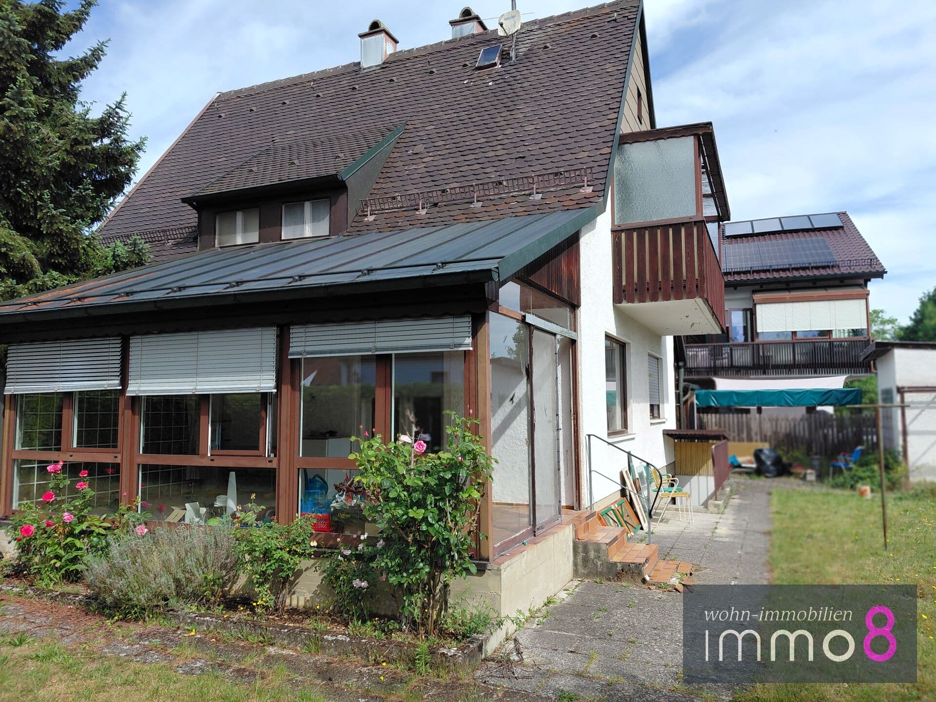 Älteres Haus mit großem Grundstück in
Top-Lage von Schrobenhausen!