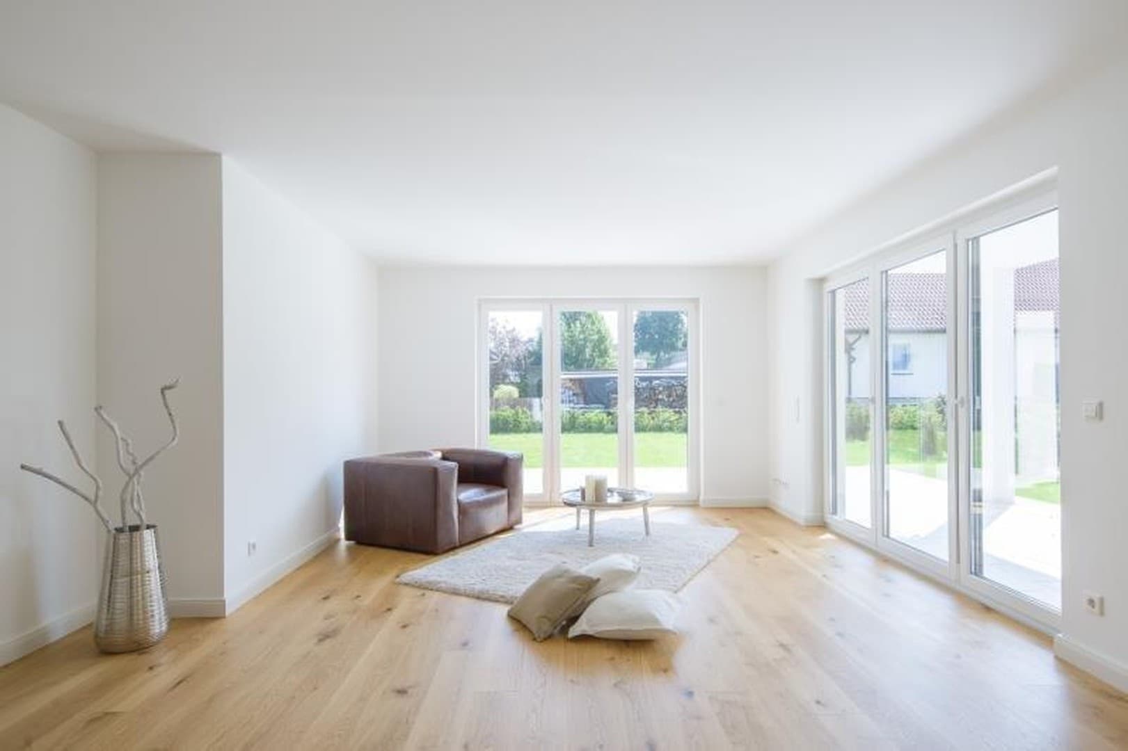Neubau - freundliche 2-Zimmer-Wohnung mit großem Balkon