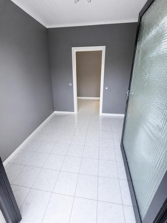 Büro-/Lagerfläche mit ca. 70 m² in Oberhausen zu vermieten