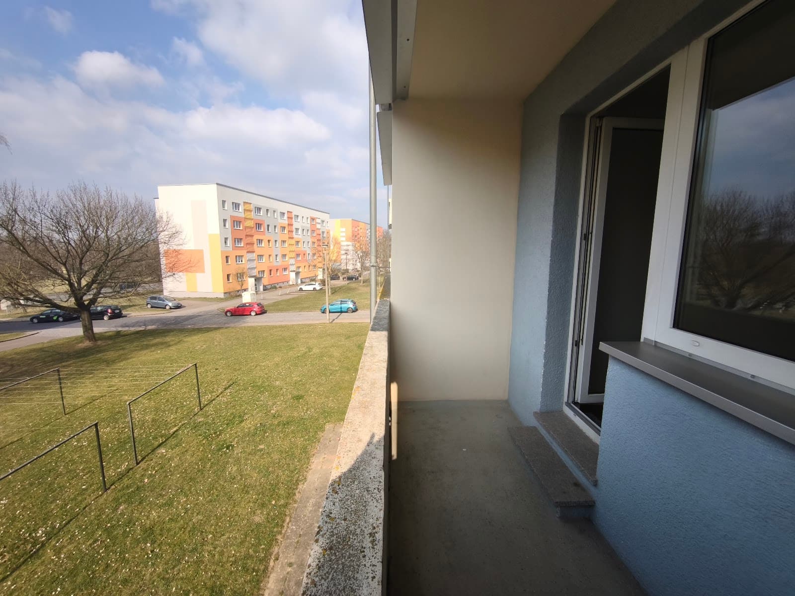 Familienwohnung mit Balkon- alles neu!