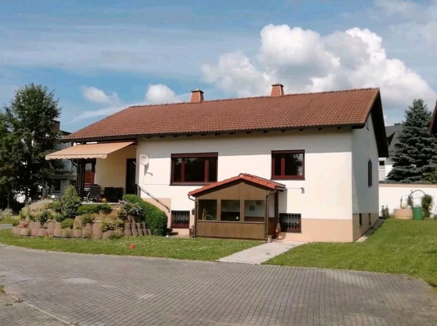 Modernisiertes Landanwesen mit Pferdehaltung | 250 m² | 4.000 m²