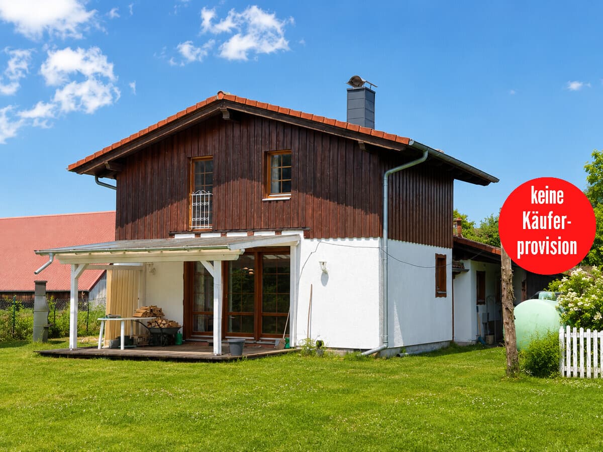 HORN IMMOBILIEN ++ Charmantes Einfamilienhaus in Hintersee am Stettiner Haff